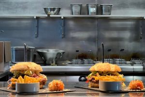 Un diplôme NFT au Huggy’s Bar pour un repas pantagruélique