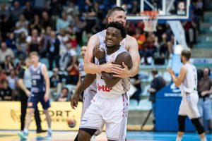 Les Lions cartonnent la Slovaquie