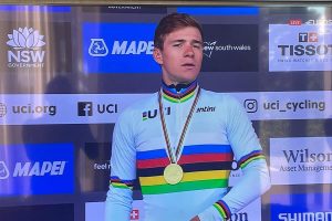 « Je ne pouvais pas rêver avoir un plus beau successeur au titre mondial »