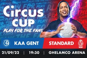 Ronaldinho de passage à l’Académie du Standard