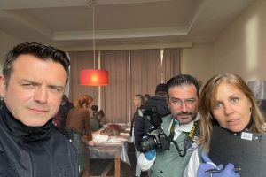 « L’attente entre les scènes permet de créer des liens »