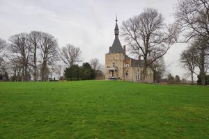 « On ne laisse pas bébé dans un coin »