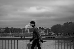 « C’était dans sa vie d’avant, dans une ville d’avant, sur la ligne du temps d’avant »