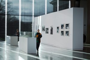 « Découvrir la richesse et la diversité de la gravure contemporaine »