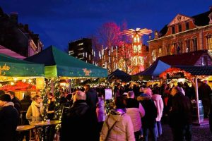 « Liège va mieux, Liège se fait belle, et le Village de Noël en est l’une des figures de proue »