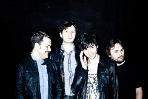 « Une déclaration audacieuse du retour des Hollywood Porn Stars sur la scène rock »