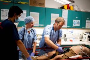 « L’enjeu est bien double : sauver des vies, mais aussi réduire le risque de séquelles invalidantes »