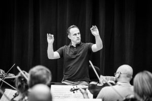 « La musique russe est riche en émotions, en passions et en profondeur psychologique »