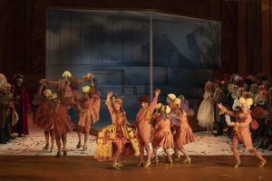 « Les voix sombres sont plus présentes et importantes, l’intensité dramatique également »